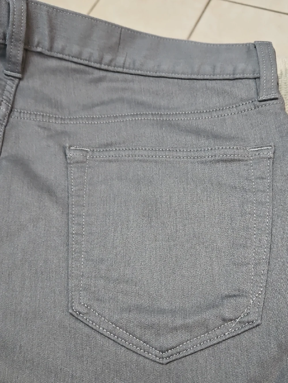 Banana Republic Slim Traveler Pants Men 36 Heathered Grey